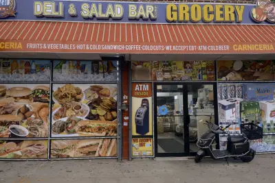 NYC bodegas to be equipped with panic buttons that buzz NYPD