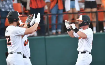NCAA baseball: Oregon State ends Saint Mary’s season by ripping the Gaels 20-3 in Corvallis Regional