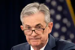 Federal Reserve faces tough balancing act between fighting inflation and spurring economic growth