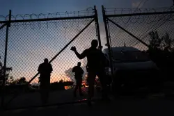 ICE reorganizes as Trump seeks 3,000 migrant arrests per day