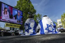Freed by Hamas, Israeli-American Hostage Heads Next to Qatar for Meeting With Trump, Emir